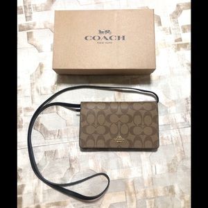 Coach Wallet Crossbody